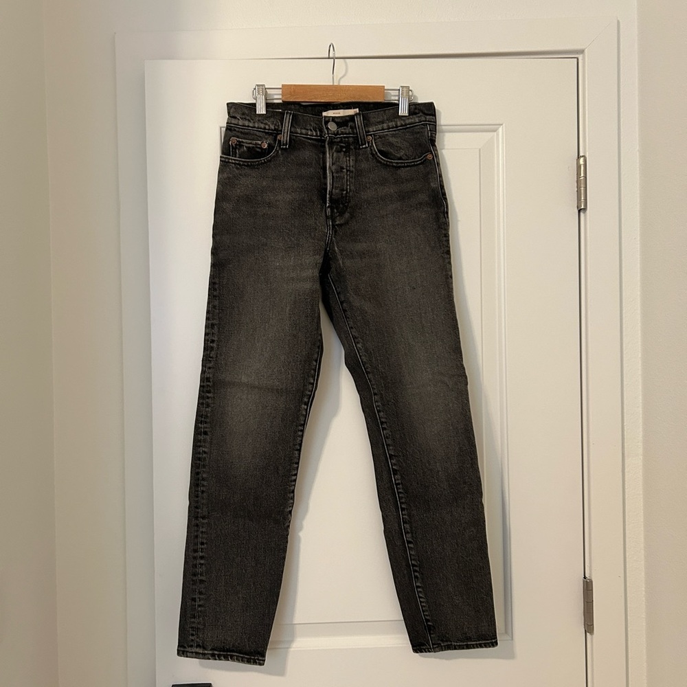 Levi’s Wedgie